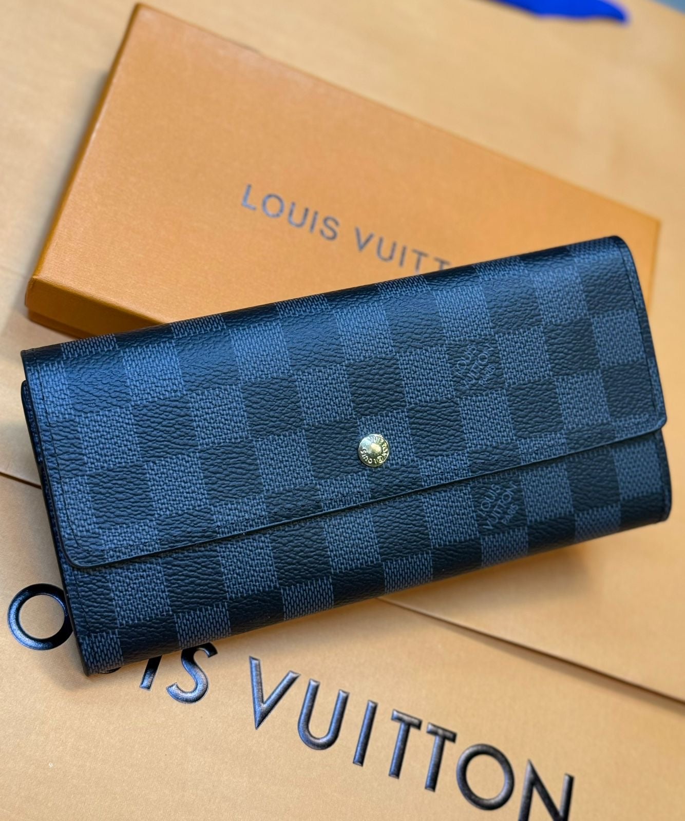 LV WALLET