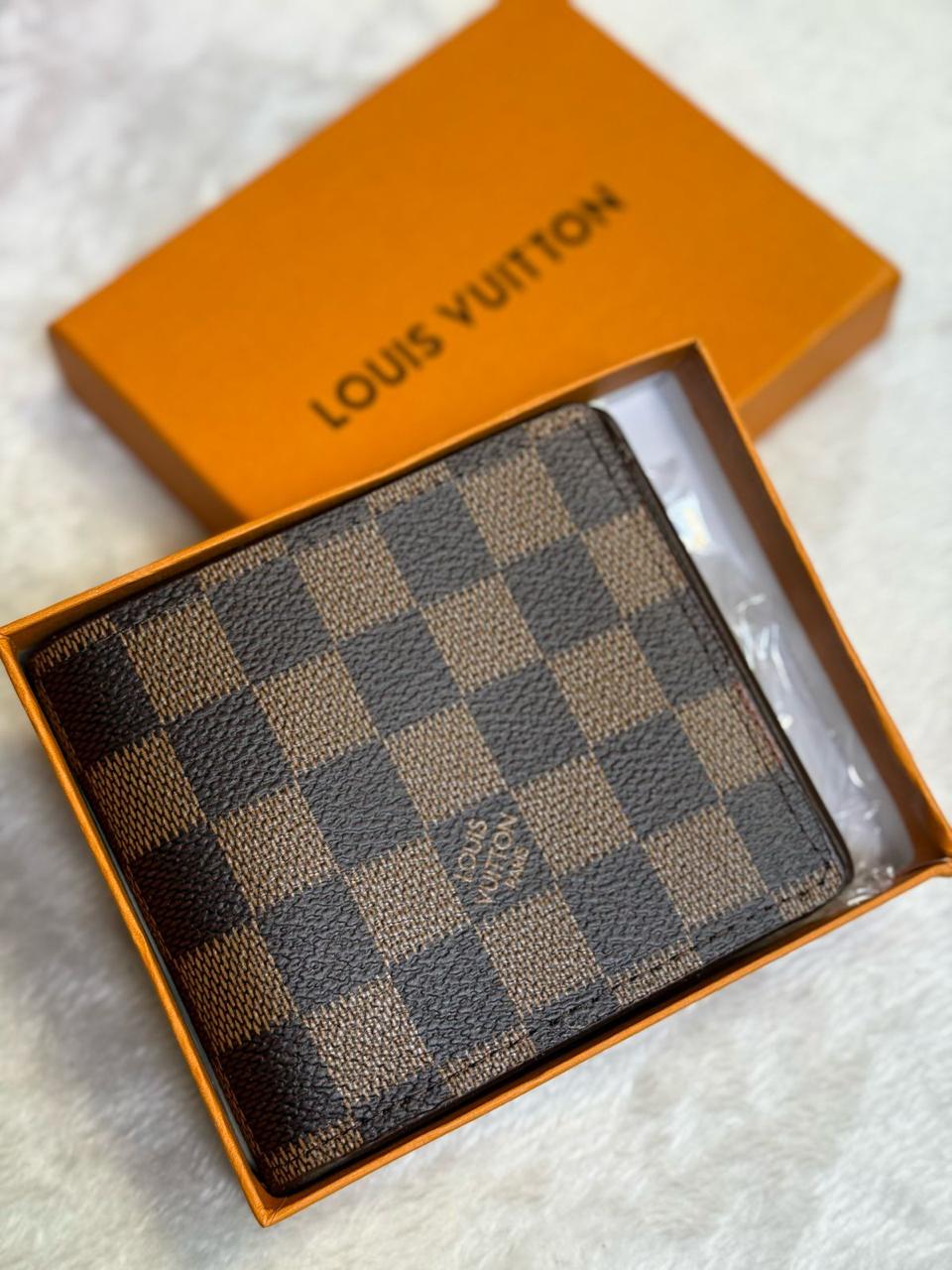 LV WALLET