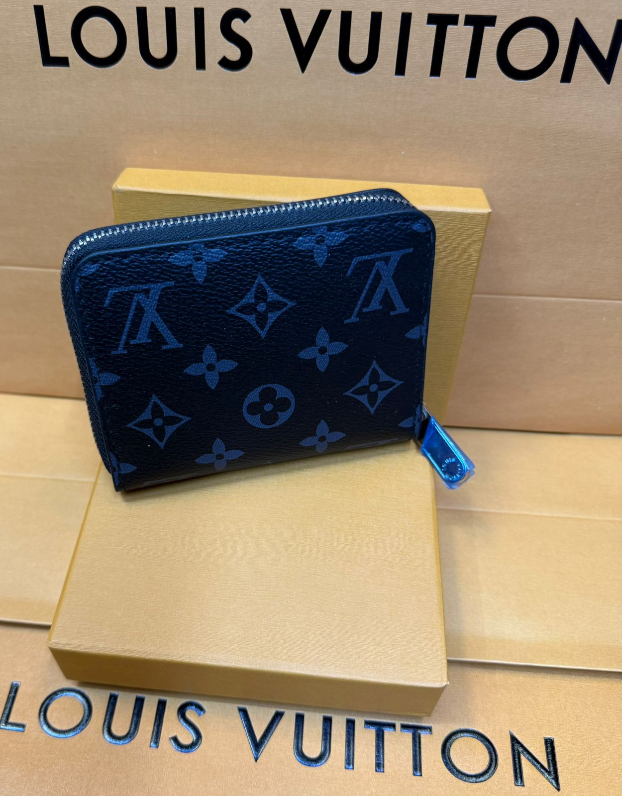 LV WALLET