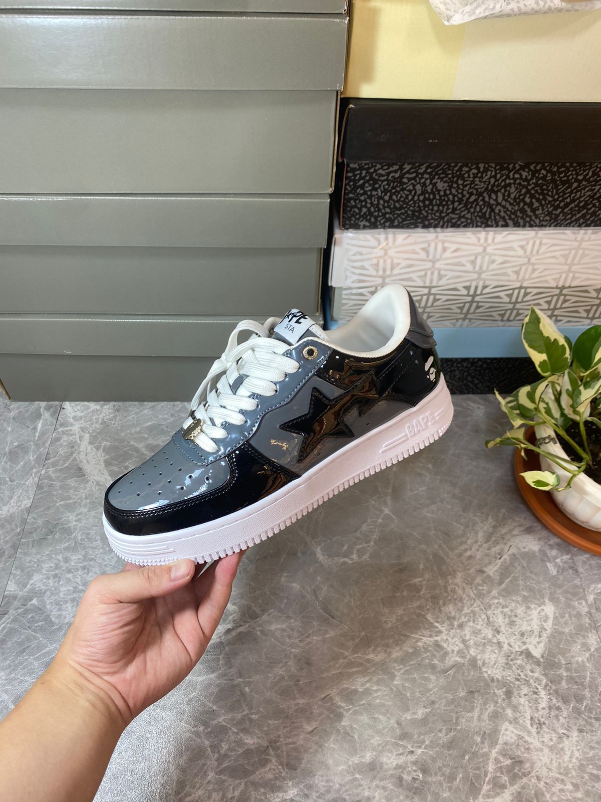 A BATHING APE BAPESTA LOW GREY