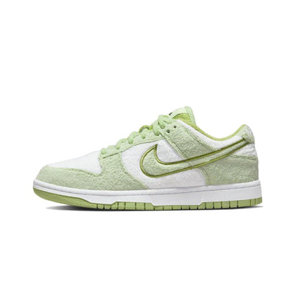 Nike Dunk Low Fleece Pack Honeydew