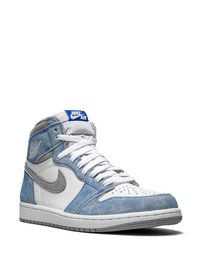 Jordan 1 Retro High Hyper Royal Smoke Grey