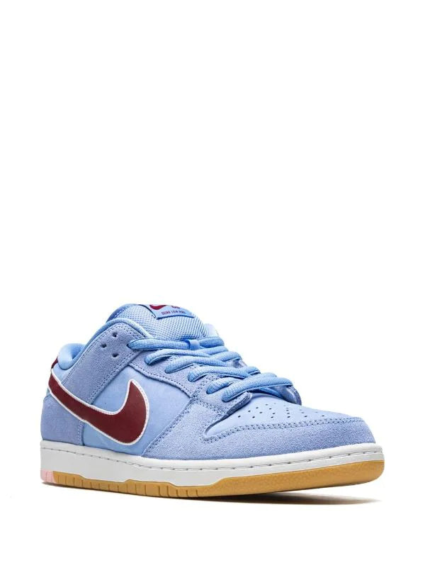 Nike SB Dunk Low Philadelphia Phillies