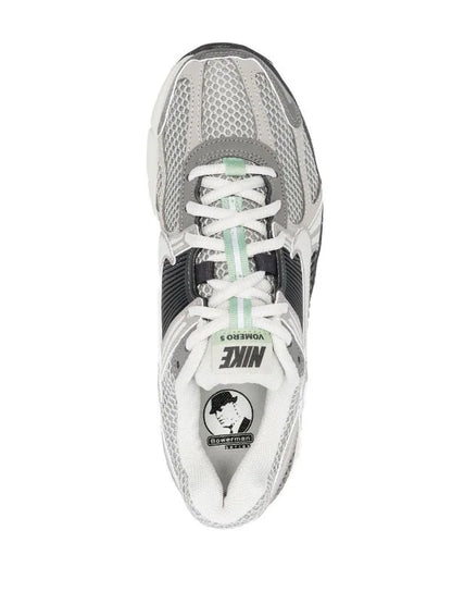 Nike Vomero 5 "Cobblestone"