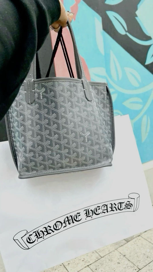 Goyard Tote
