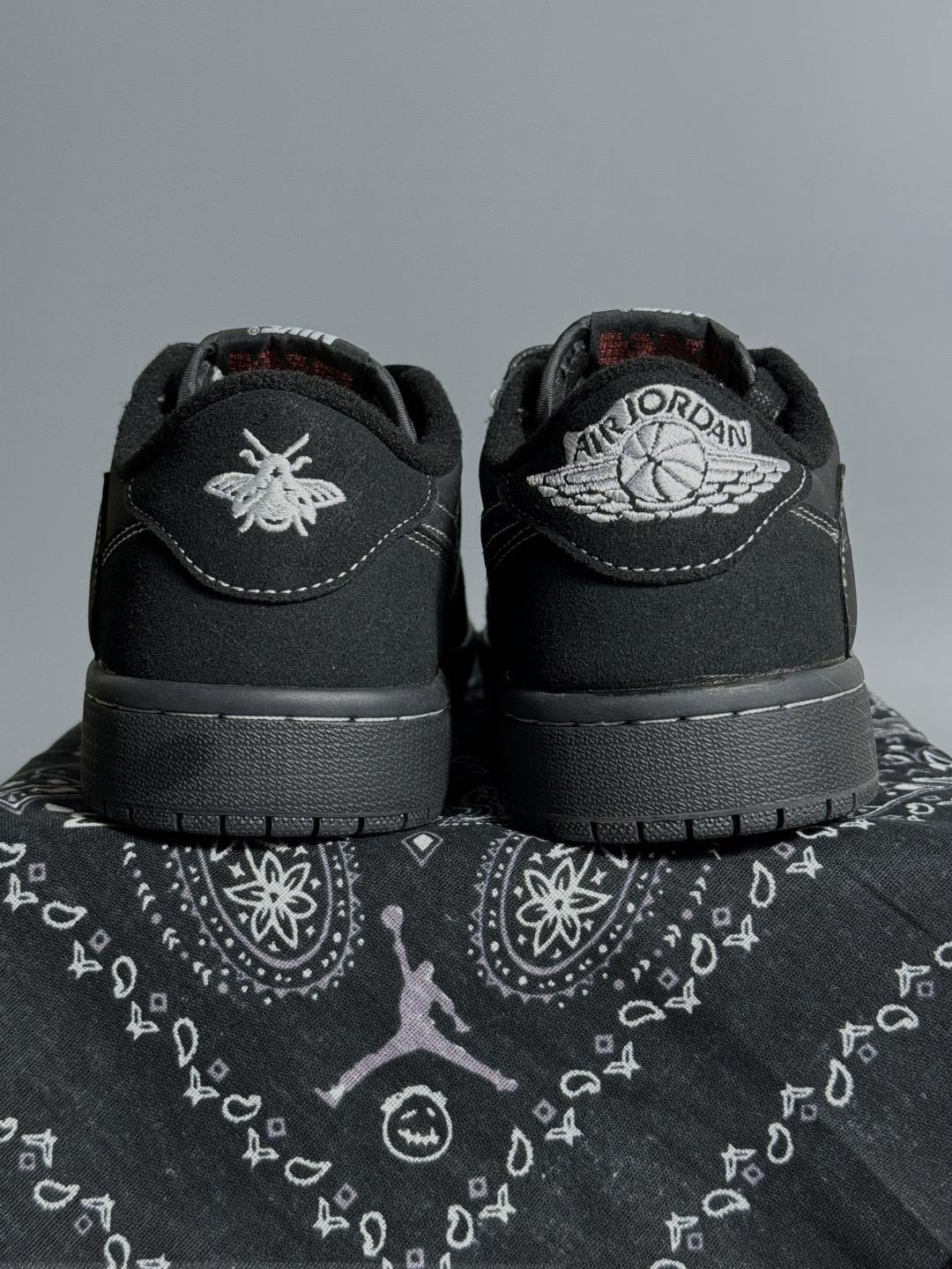Travis Scott x Air Jordan 1 Low OG SP “Black Phantom”
