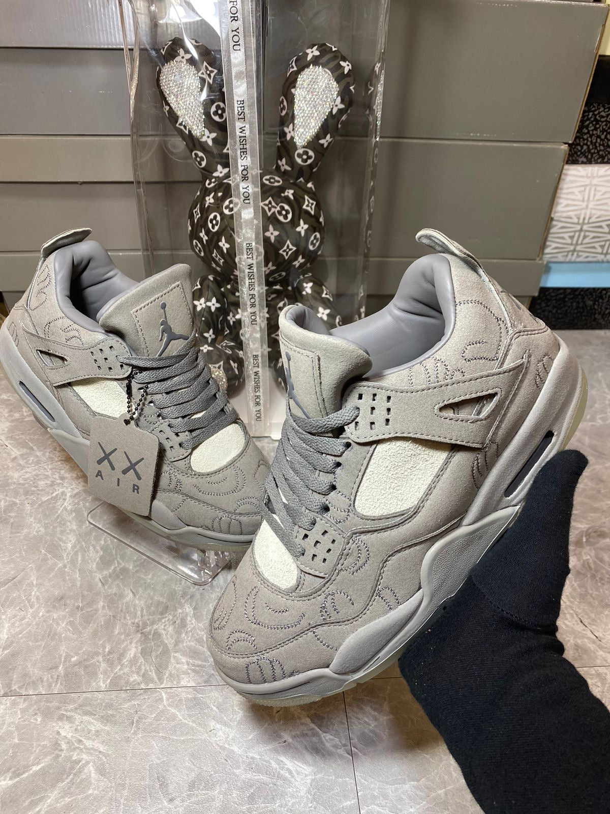 AIR JORDAN 4 RETRO COOL GREY X KAWS