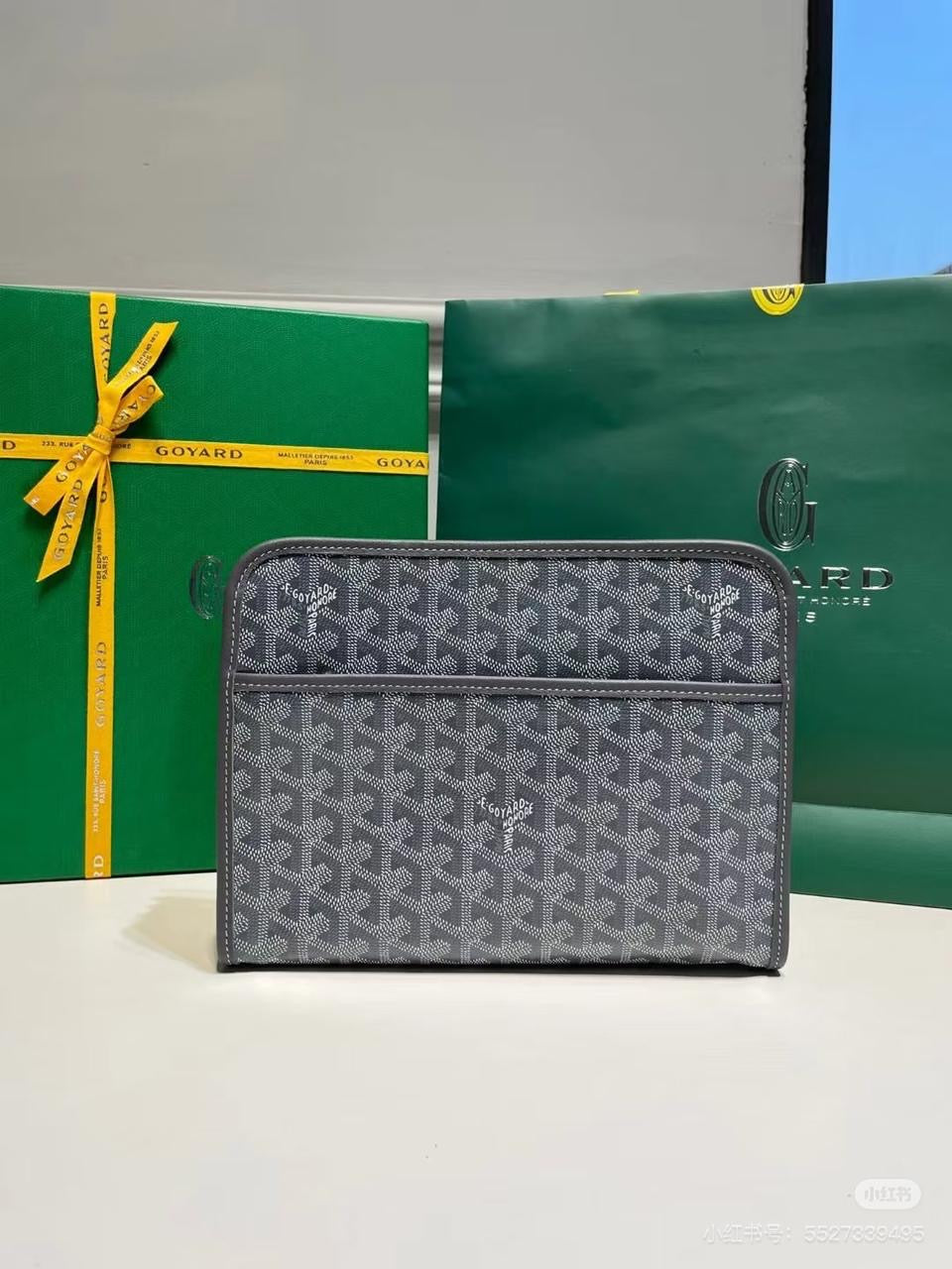 Goyard Pouch