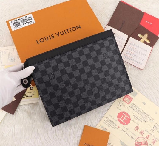 LV Pouch