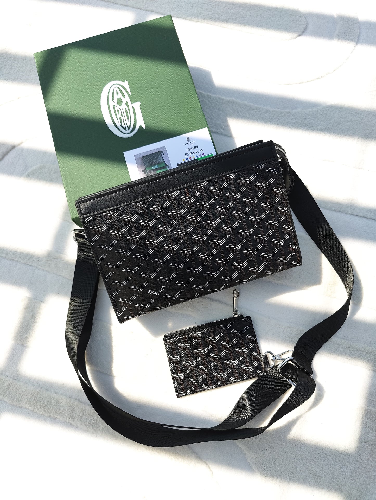 Goyard Messenger
