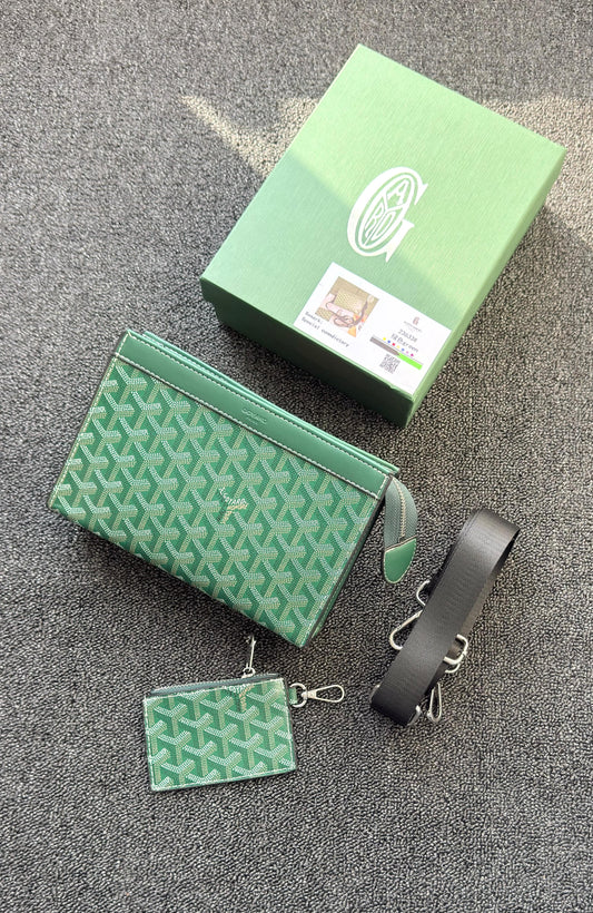Goyard Pouch