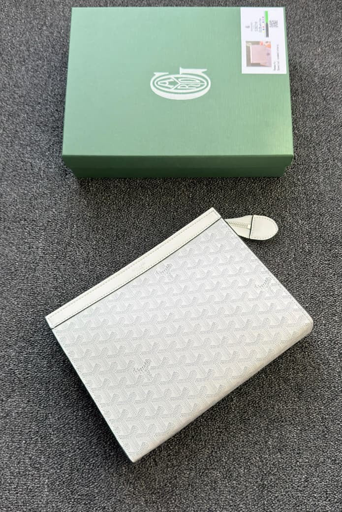 Goyard Pouch