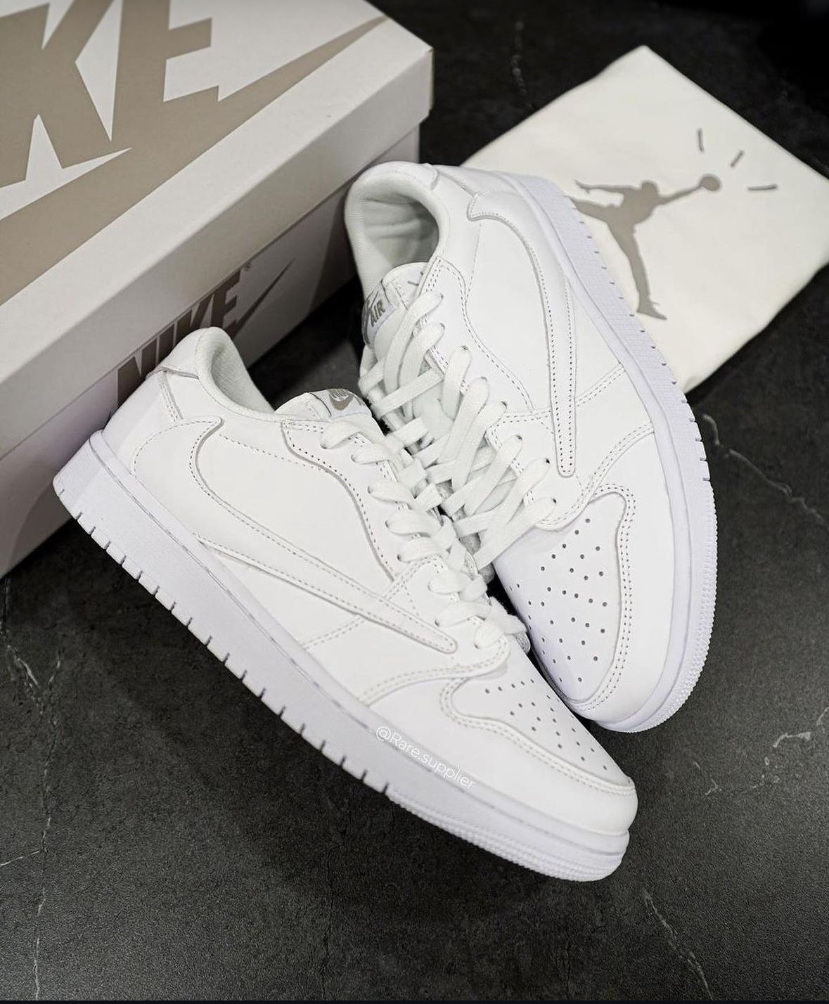 Jordan 1 Low travis Scott White Party