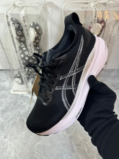 Asics Nimbus