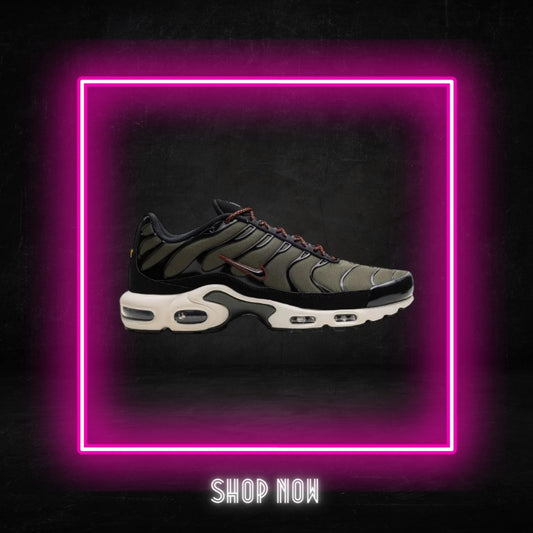 NIKE AIR MAX TN PLUS