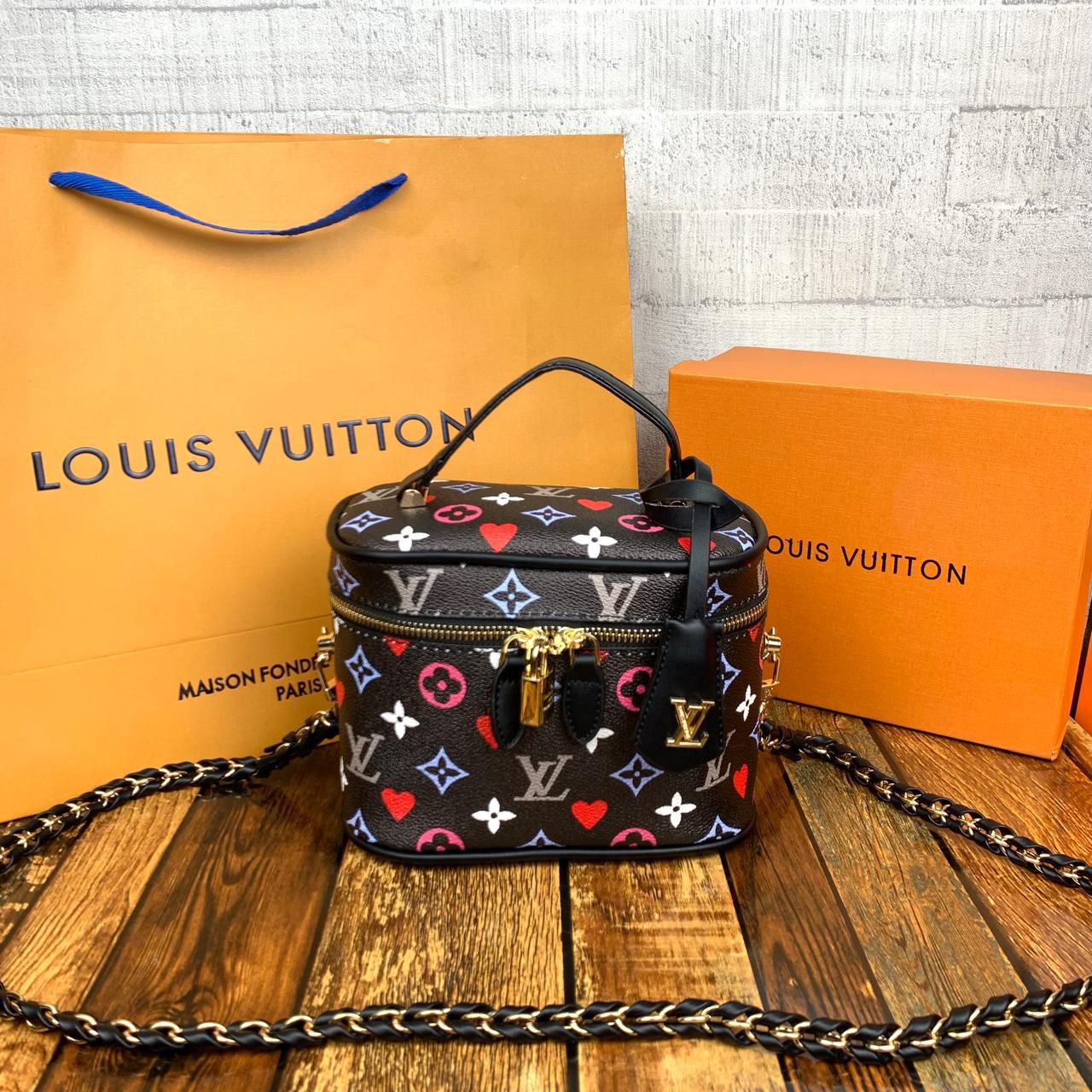 LV BOX BAG