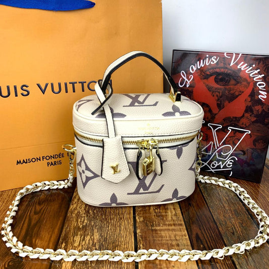 LV BOX BAG