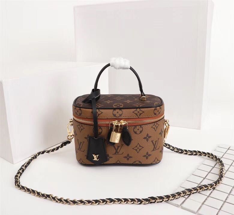 LV BOX BAG