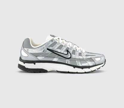 NIKE P6000