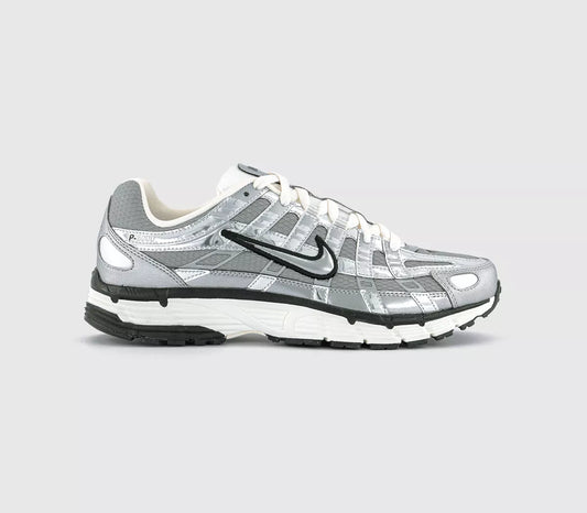 NIKE P6000