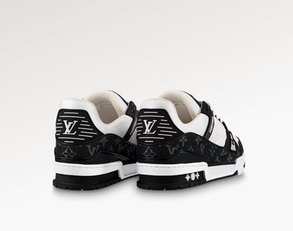 Louis Vuitton Trainers "Black"